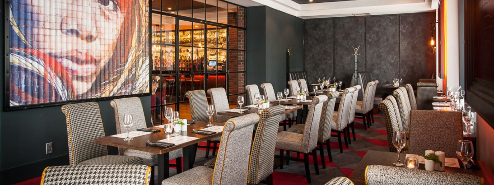 Oriel Bar & Bistro