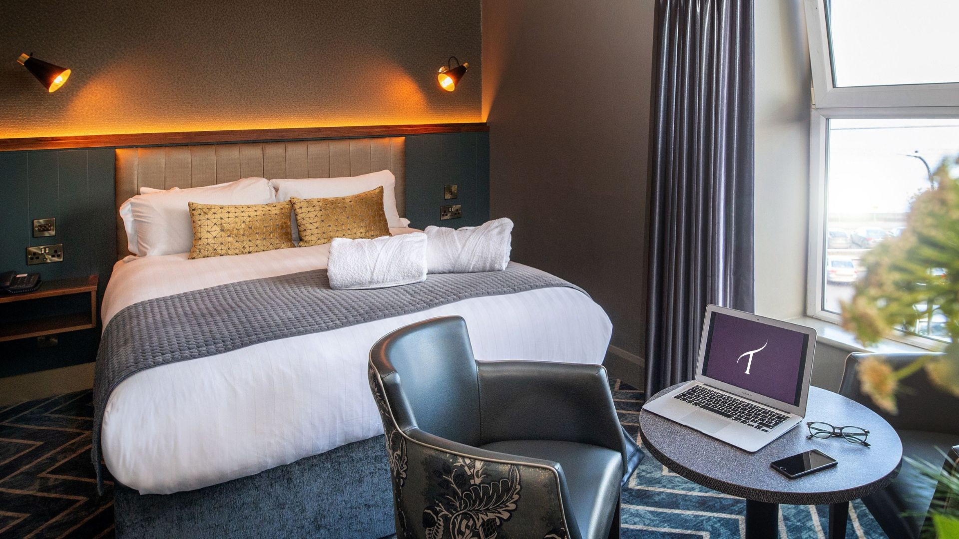 X www.talbotcollection.ie_v2